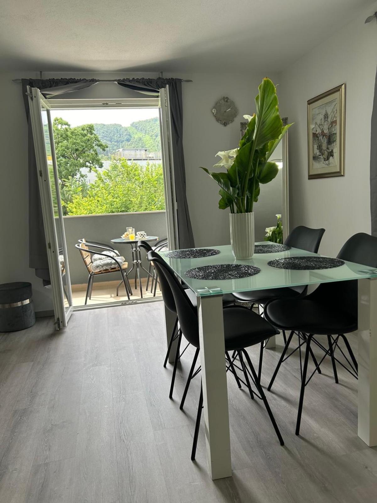 Villa Bubalo Omiš Kültér fotó