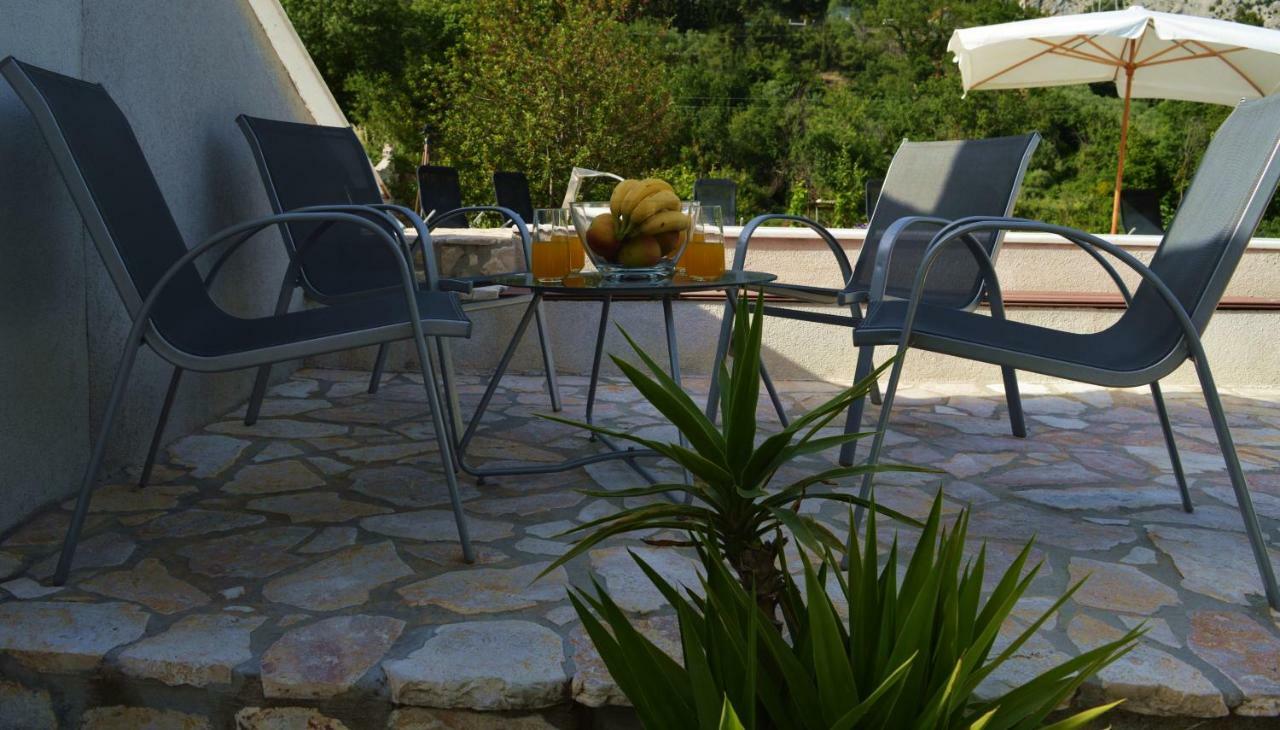 Villa Bubalo Omiš Kültér fotó
